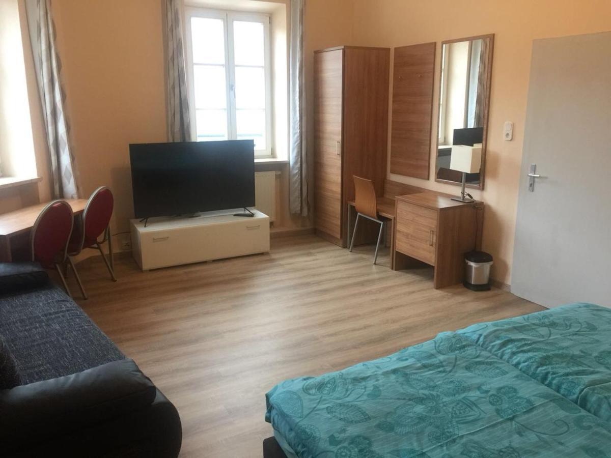 Jujhar'S Gaestehaus Wasserburg Kamer foto