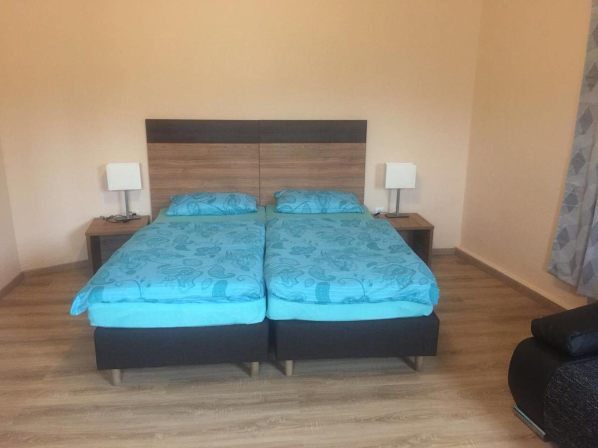 Jujhar'S Gaestehaus Wasserburg Kamer foto